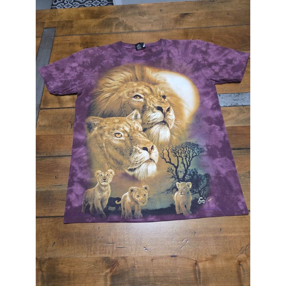 Vintage Caballo The Mountain Lion Family Purple Tie Dye T Shirt Wildlife Graphic
